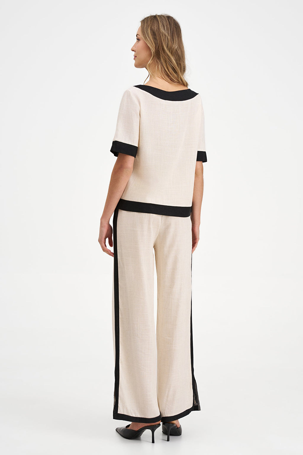 Women's Woven Top