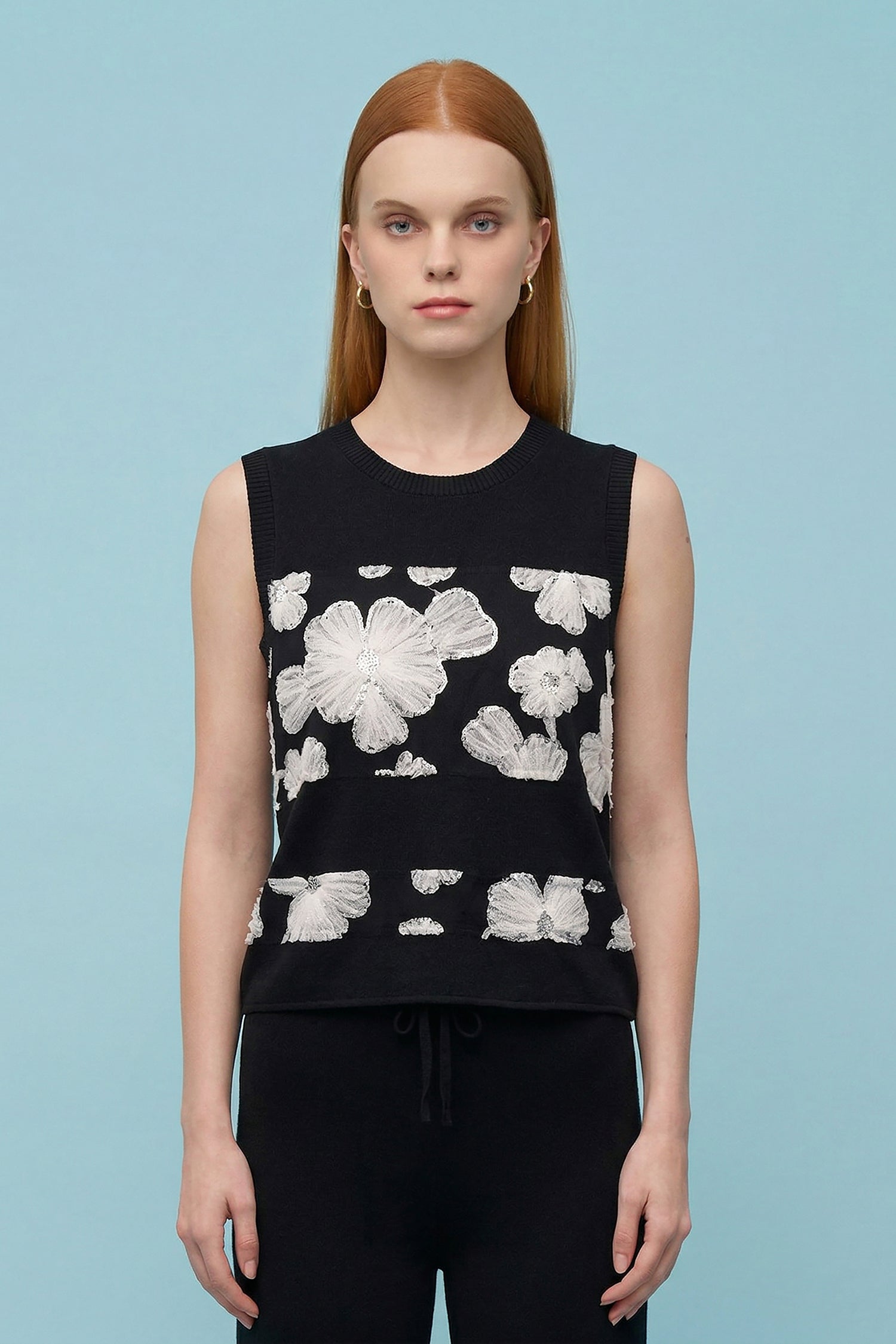 Women's Knit Top - Sleeveless