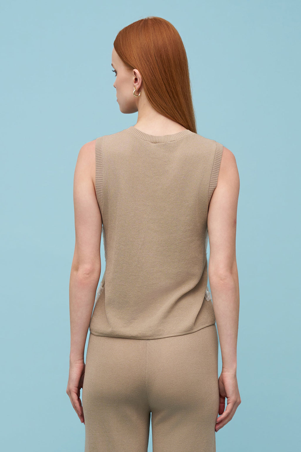 Women's Knit Top - Sleeveless