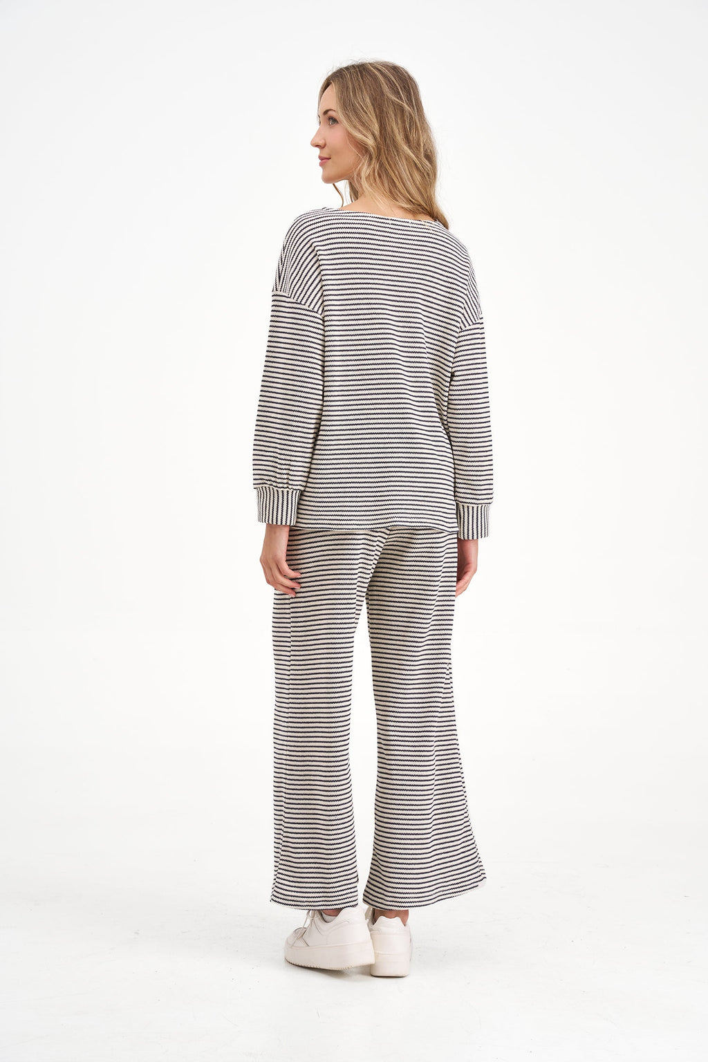 Women's Knit Sweatshirt