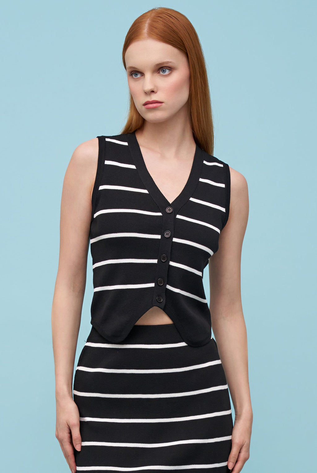 Women's Knit Sleeveless Jacket